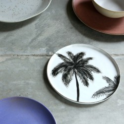 Plate Black Palm